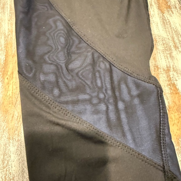 NWT BCBGMaxAzria Leggings Athletic Pants Allegra Yoga Black Blue MED - Picture 12 of 16